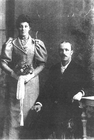 Florence nee McIntosh and
    William Scadden