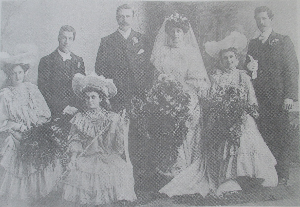 Wilson - Kelly wedding group 1905