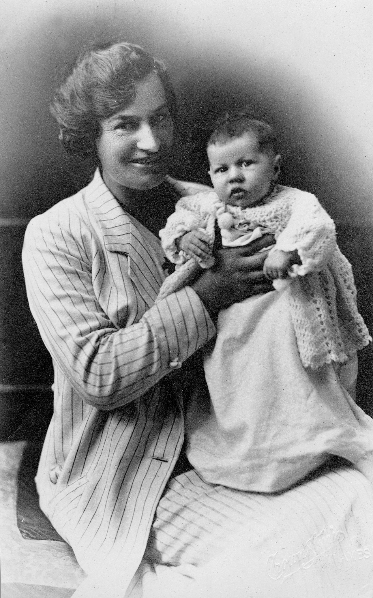 Nita Mellor and baby Betty